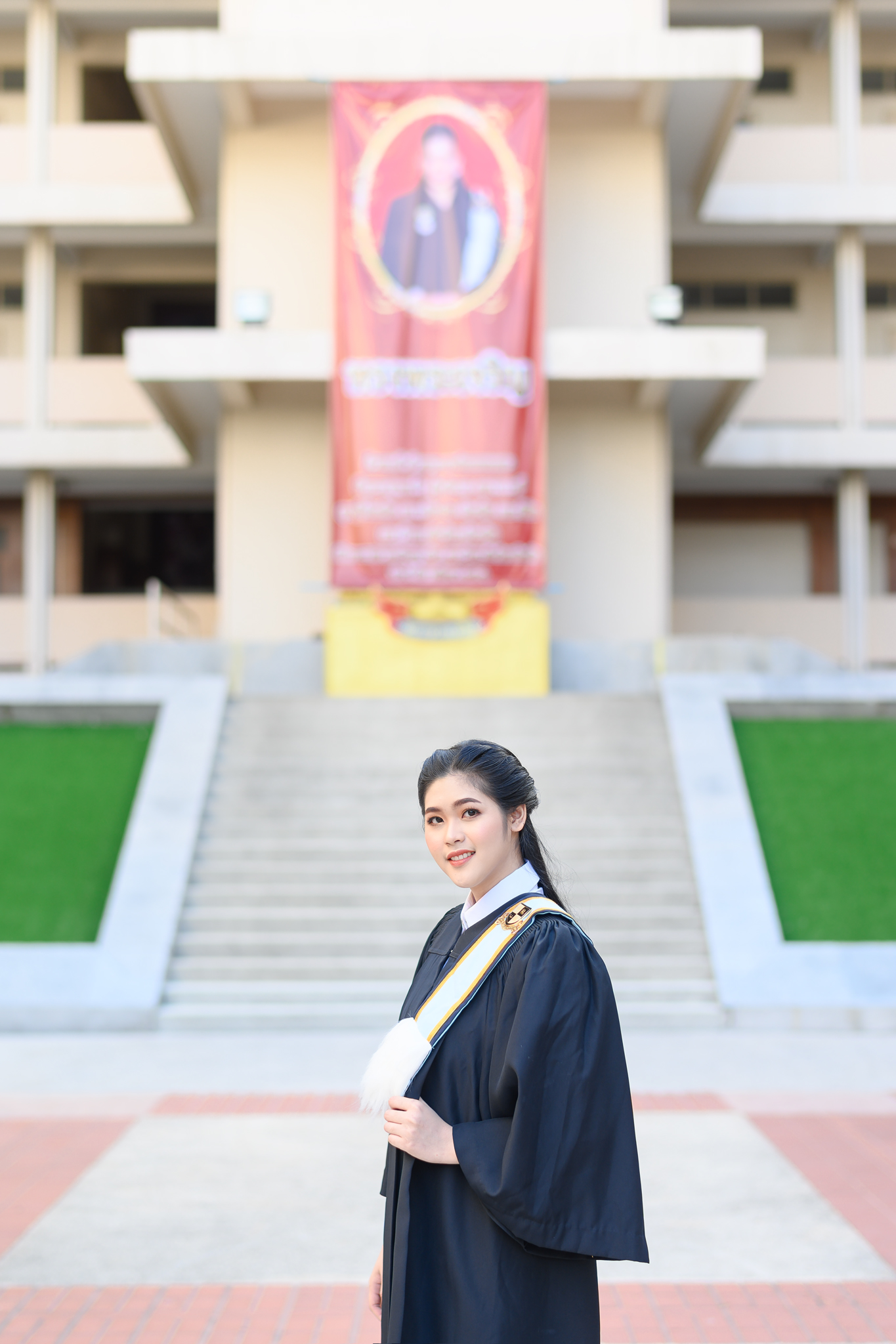 รับถ่ายรูปงานรับปริญญามหาวิทยาลัยรัตนบัณฑิต