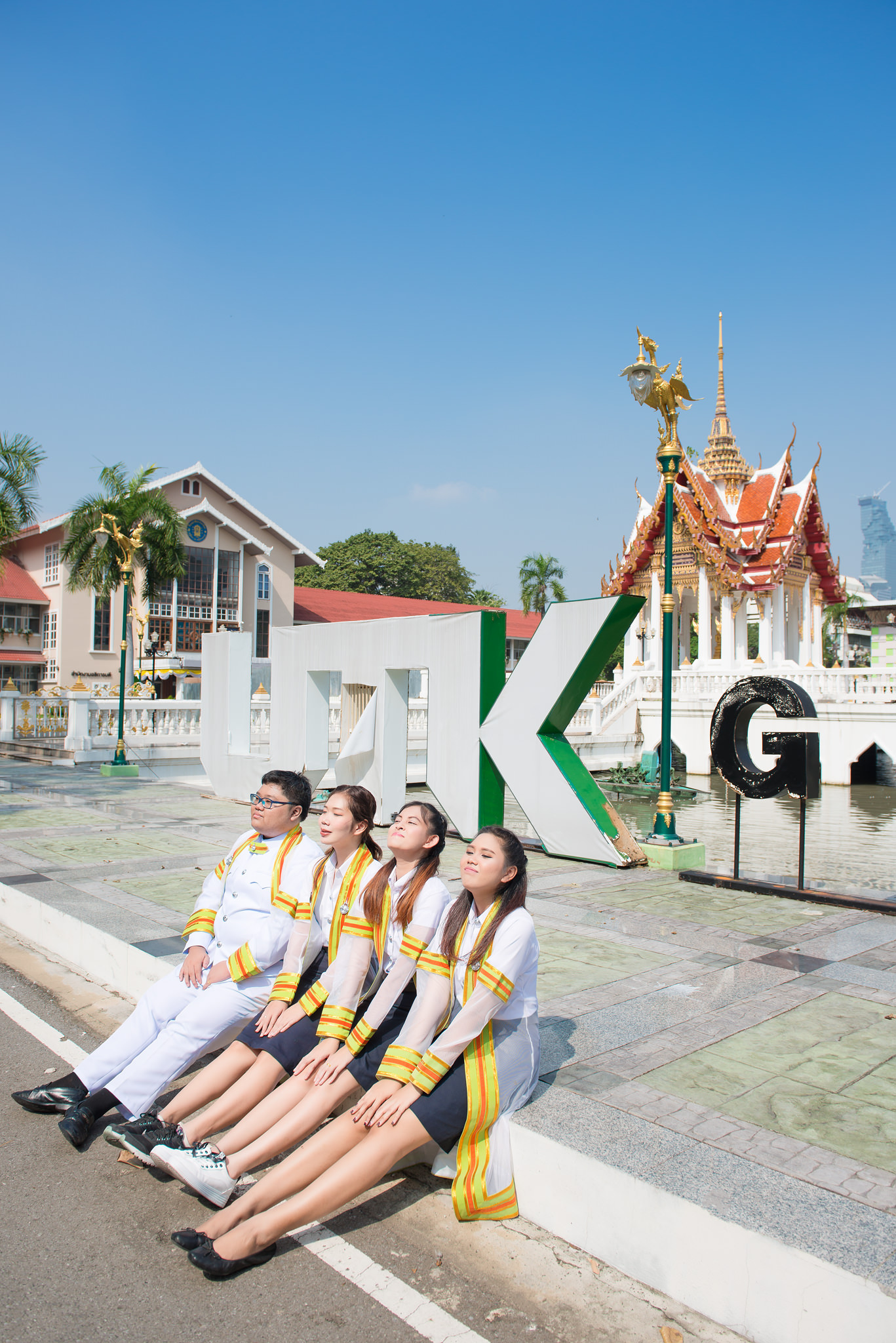 รับถ่ายรูปงานรับปริญญามหาวิทยาลัยราชมงคลกรุงเทพ