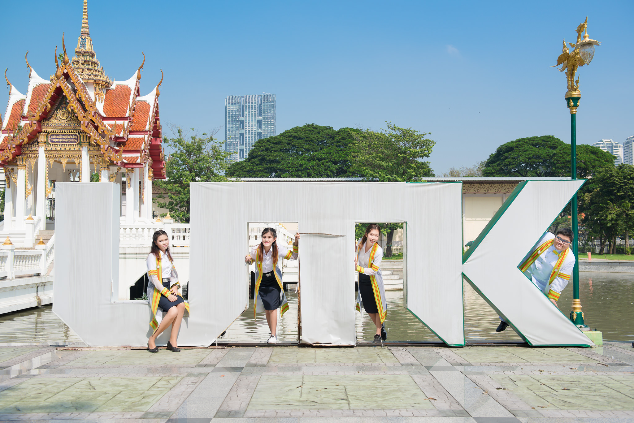 รับถ่ายรูปงานรับปริญญามหาวิทยาลัยราชมงคลกรุงเทพ